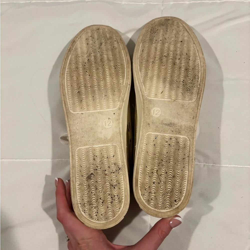 Women’s Shoes